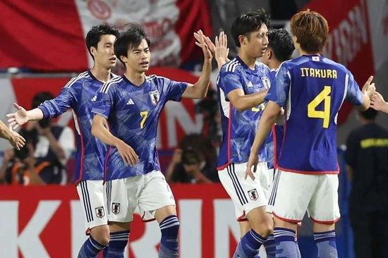 亚洲日本黄色